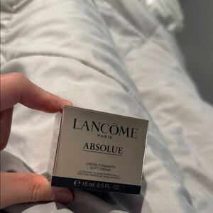 Absolue Soft Cream - Luxurious White Skincare